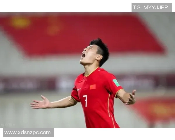 足球明星武磊高清壁纸图片分享让你随时感受他的足球魅力与风采